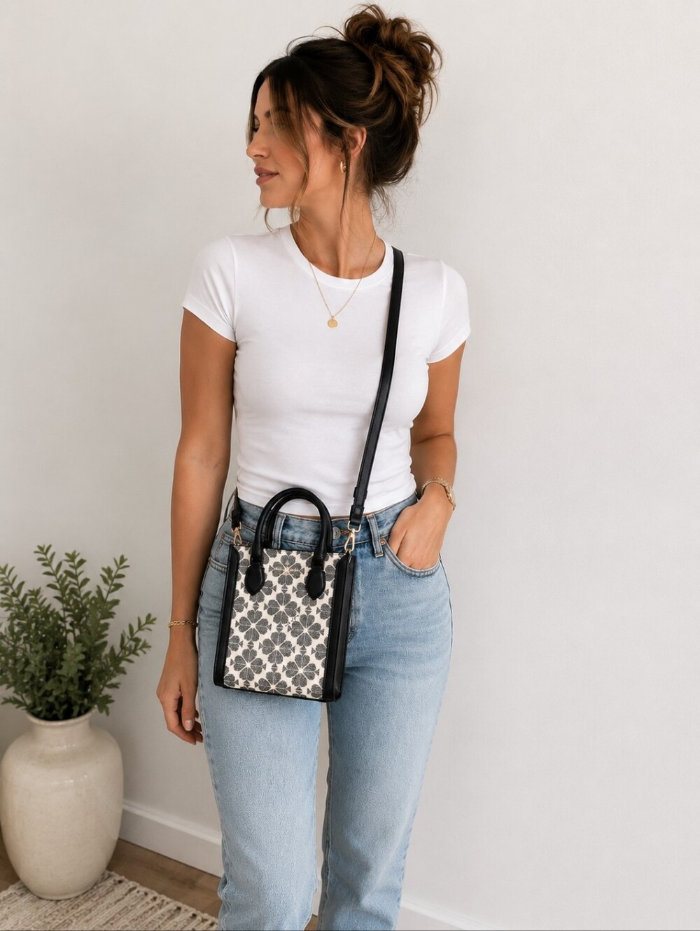 Kate Spade Spade Flower Jacquard Mini Tote Crossbody Bag Black Cream - Picture 12 of 14